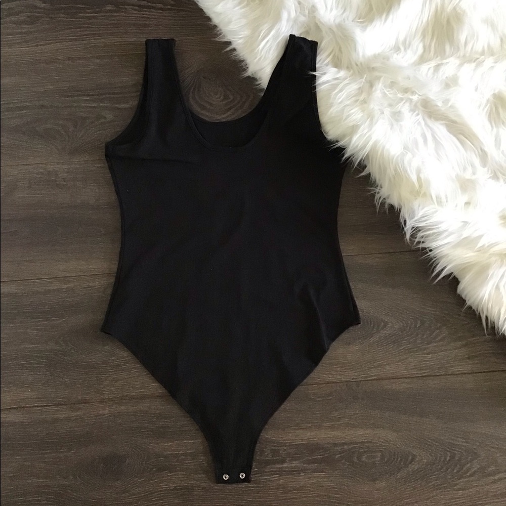 ✨NWT✨ HOLOGRAPHIC bodysuit! - Picture 4 of 4